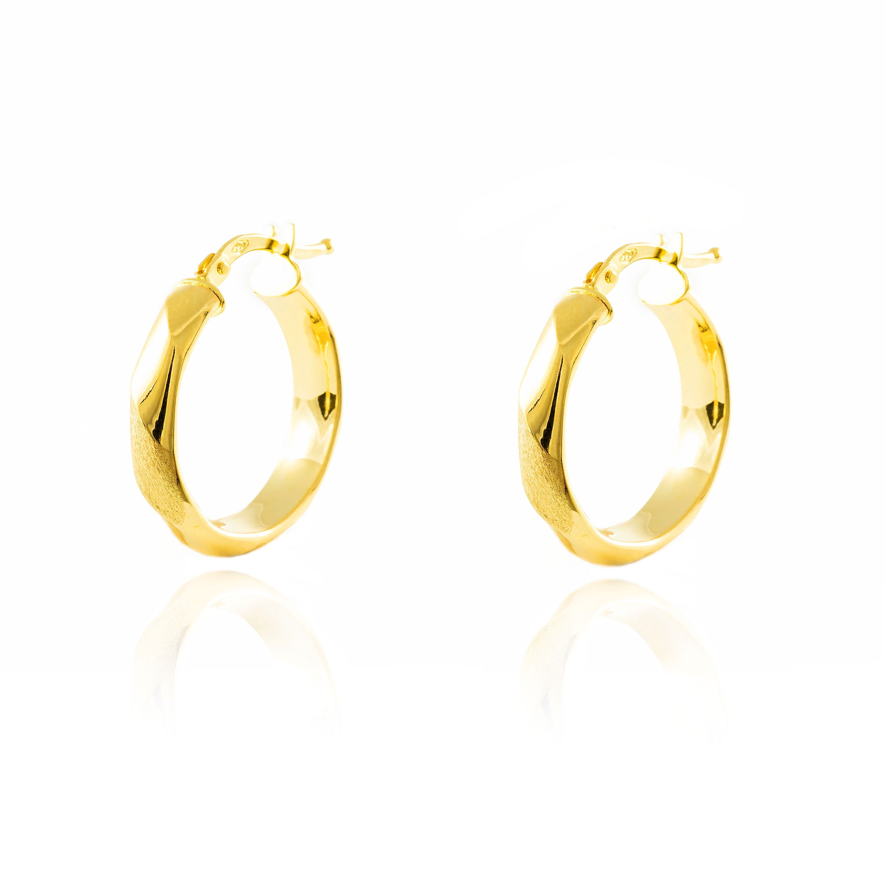 Pendientes Oro Amarillo 18K Aros Media Caña Mate y Brillo 20 x 4 mm