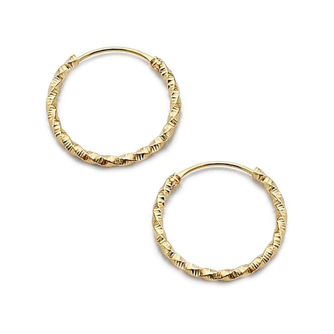 Pendientes Oro Amarillo 18K Aros Cuadrado Reliados Tallados 13 x 1,2 mm