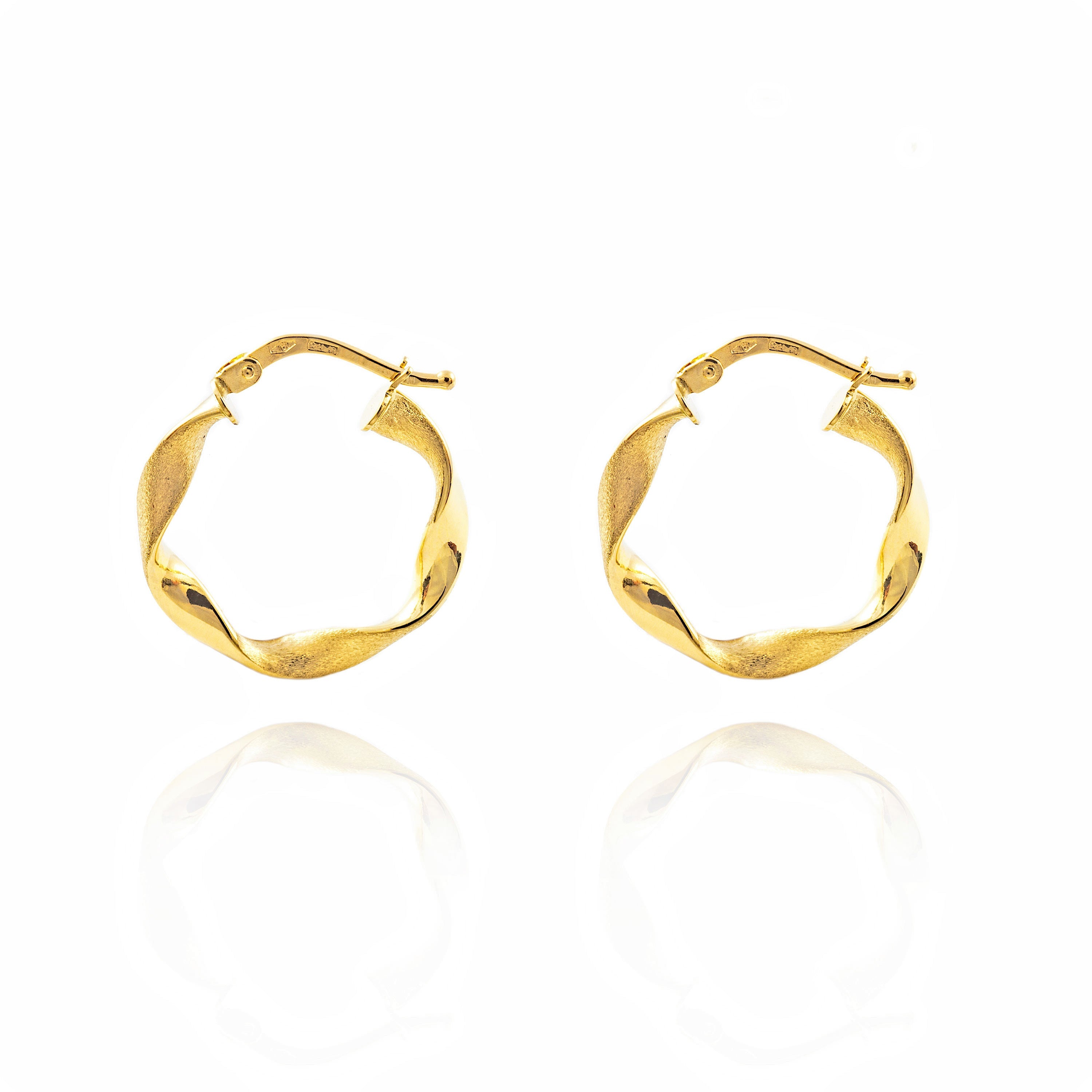 Pendientes Oro Amarillo 18K Aros Plano Reliados Mate y Brillo 20 x 3 mm
