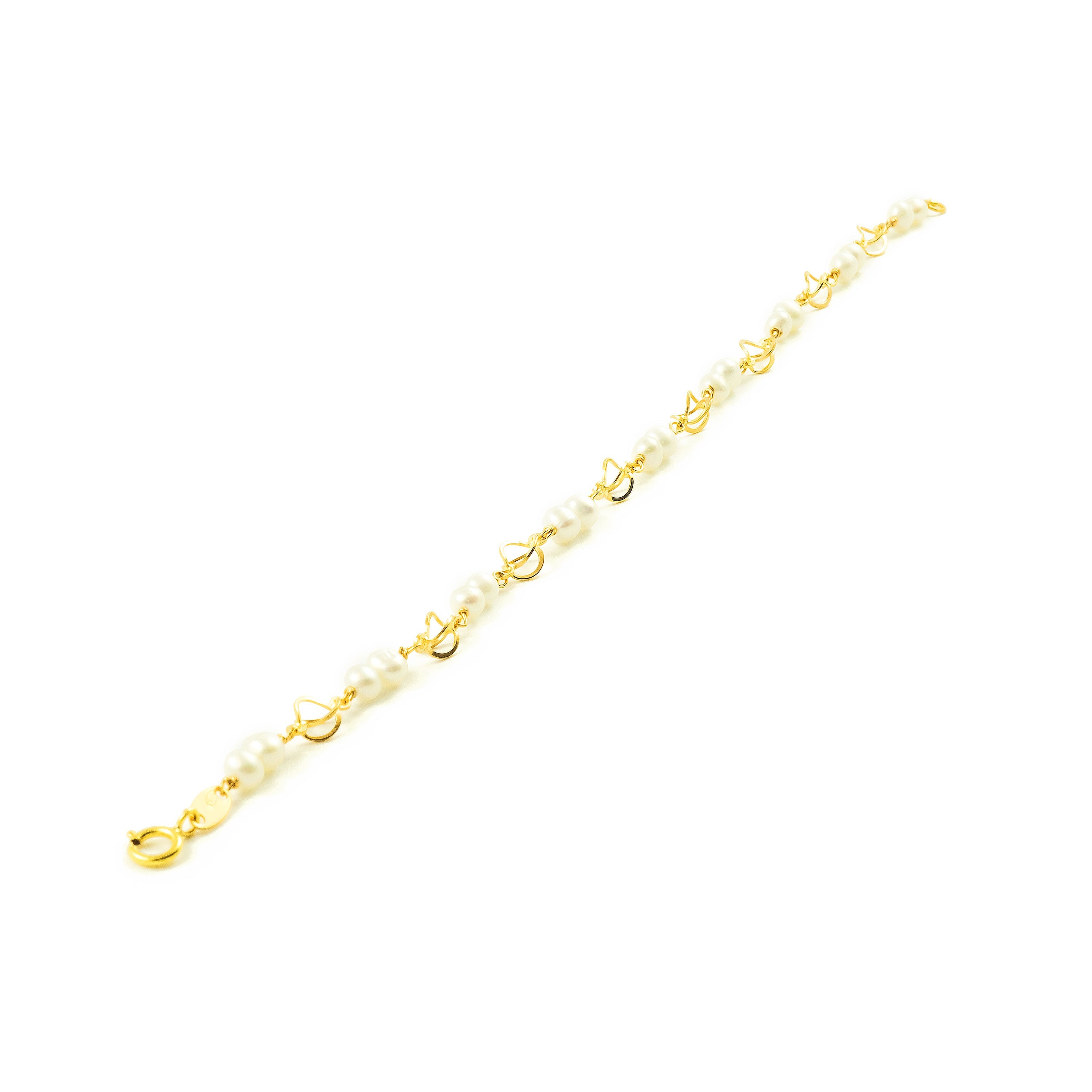 9K Yellow Gold Girl's Bracelet with 4 mm Round Pearl and Shiny Basket, 18 cm
