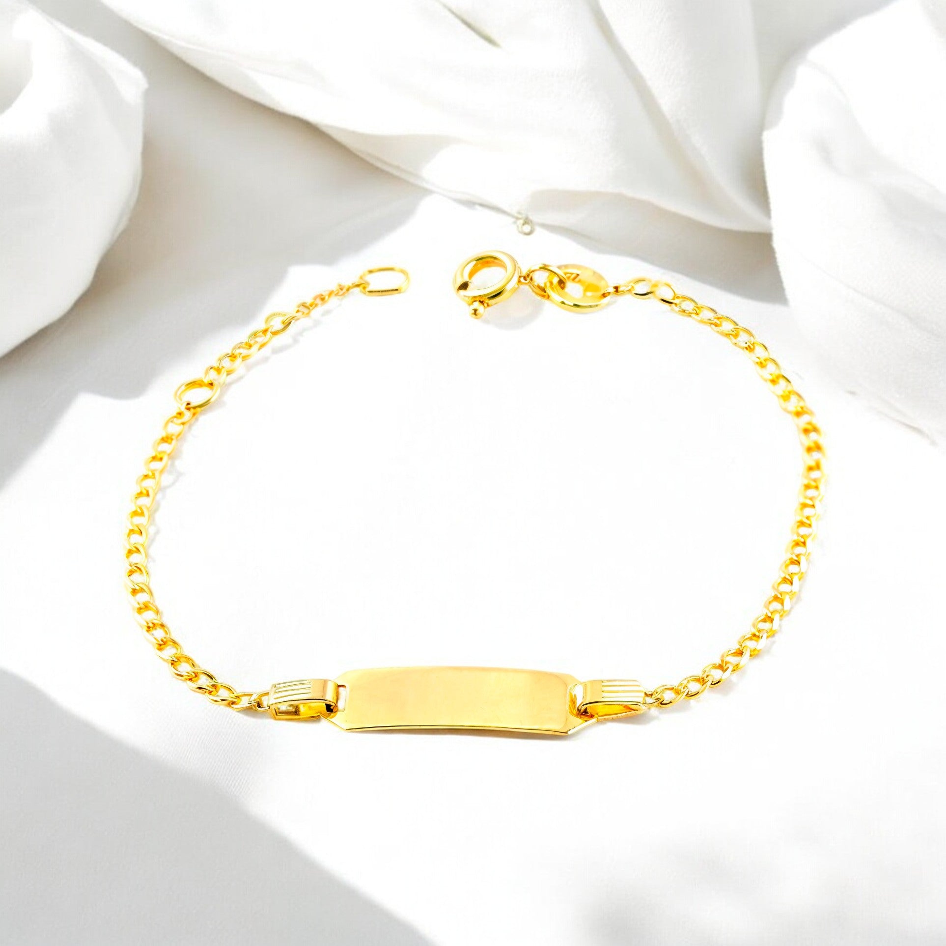 Pulsera Niña Oro Amarillo 9K Personalizada Esclava Barbada Brillo 14 cm
