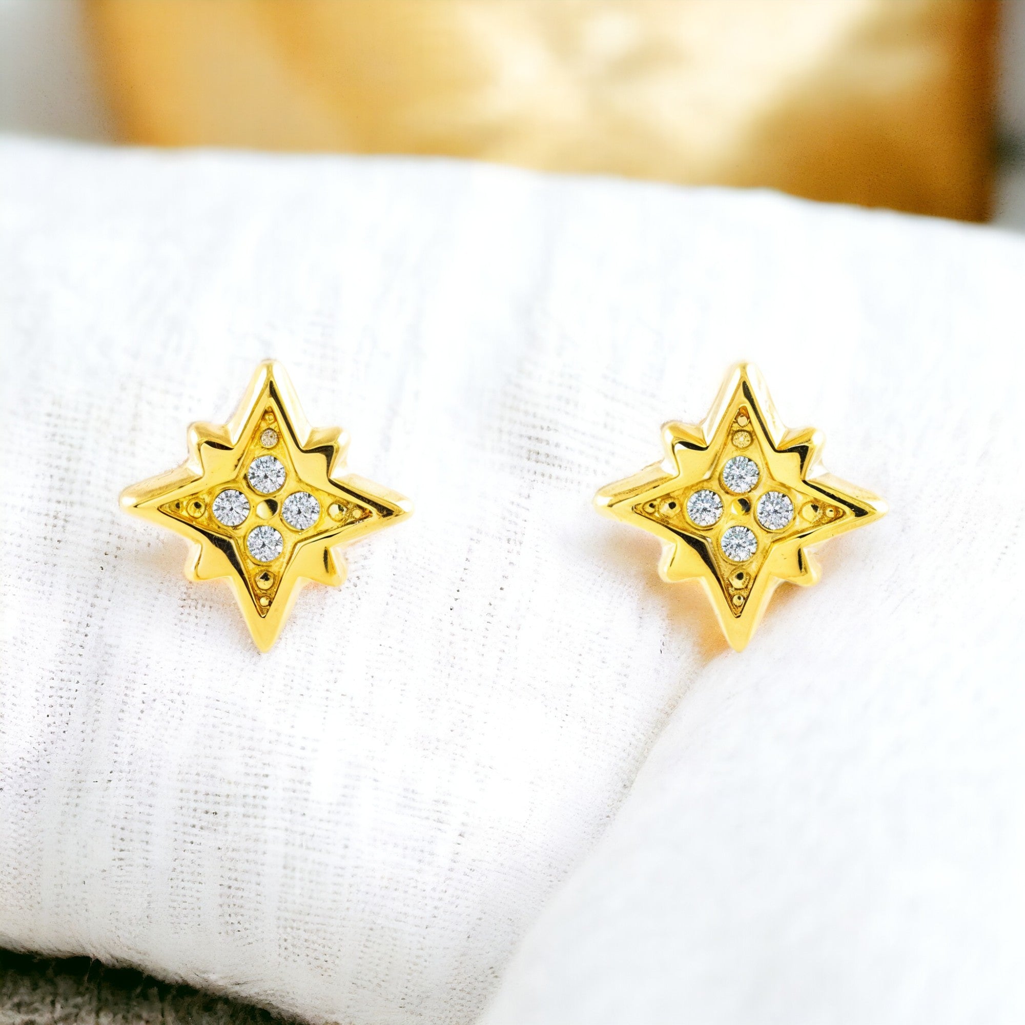 Girl's Earrings 9K Yellow Gold Shiny Zirconia Star
