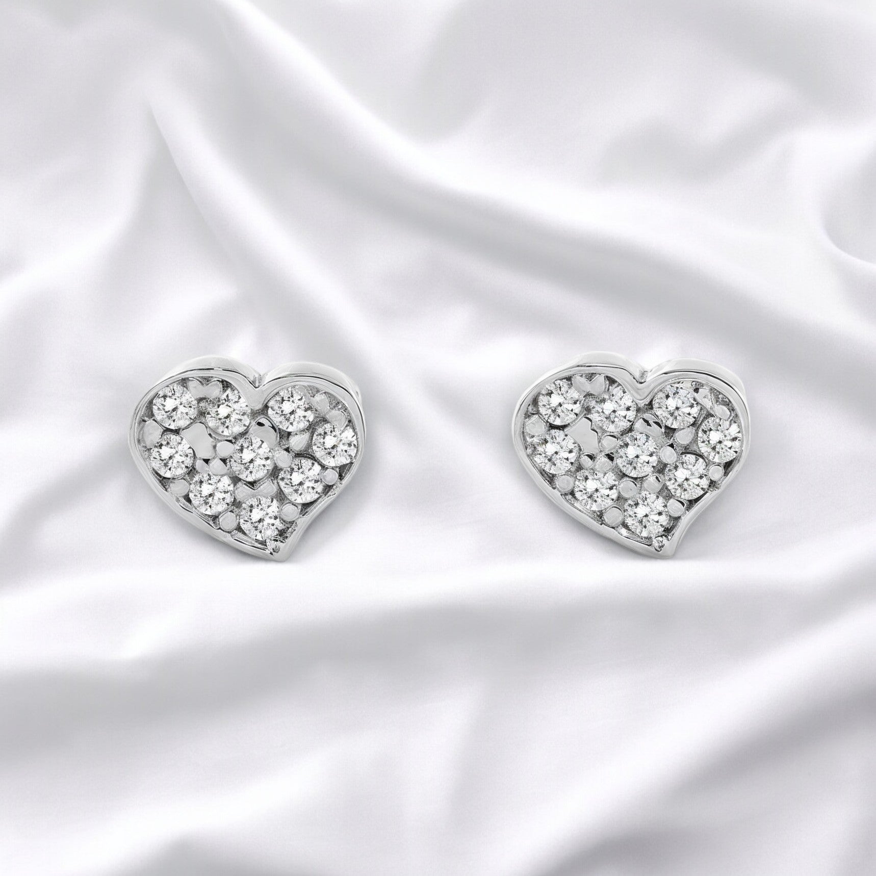 Pendientes Mujer-Niña Oro Blanco 9K Corazón Circonita Brillo