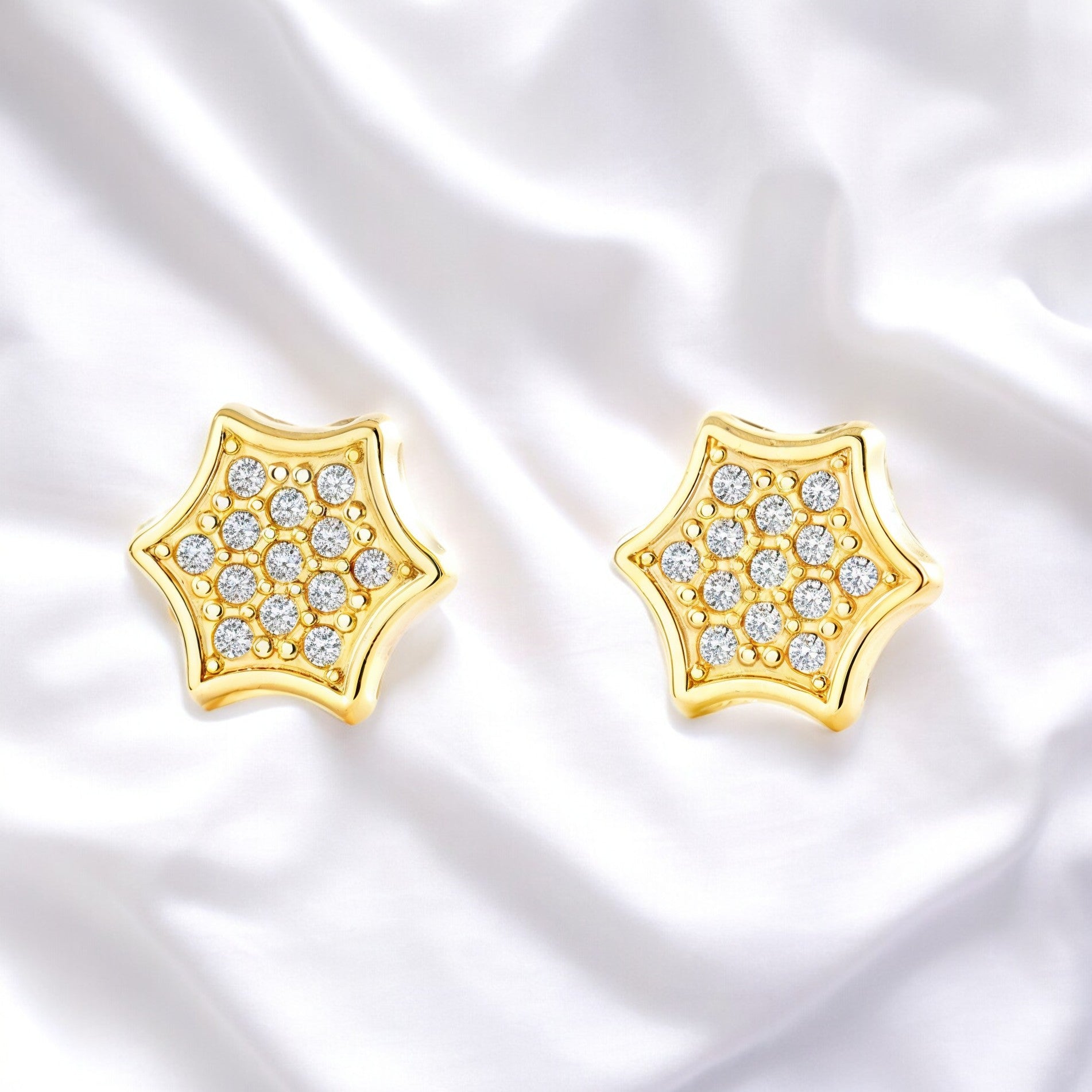 Pendientes Mujer-Niña Oro Amarillo 9K Estrella Circonita Brillo