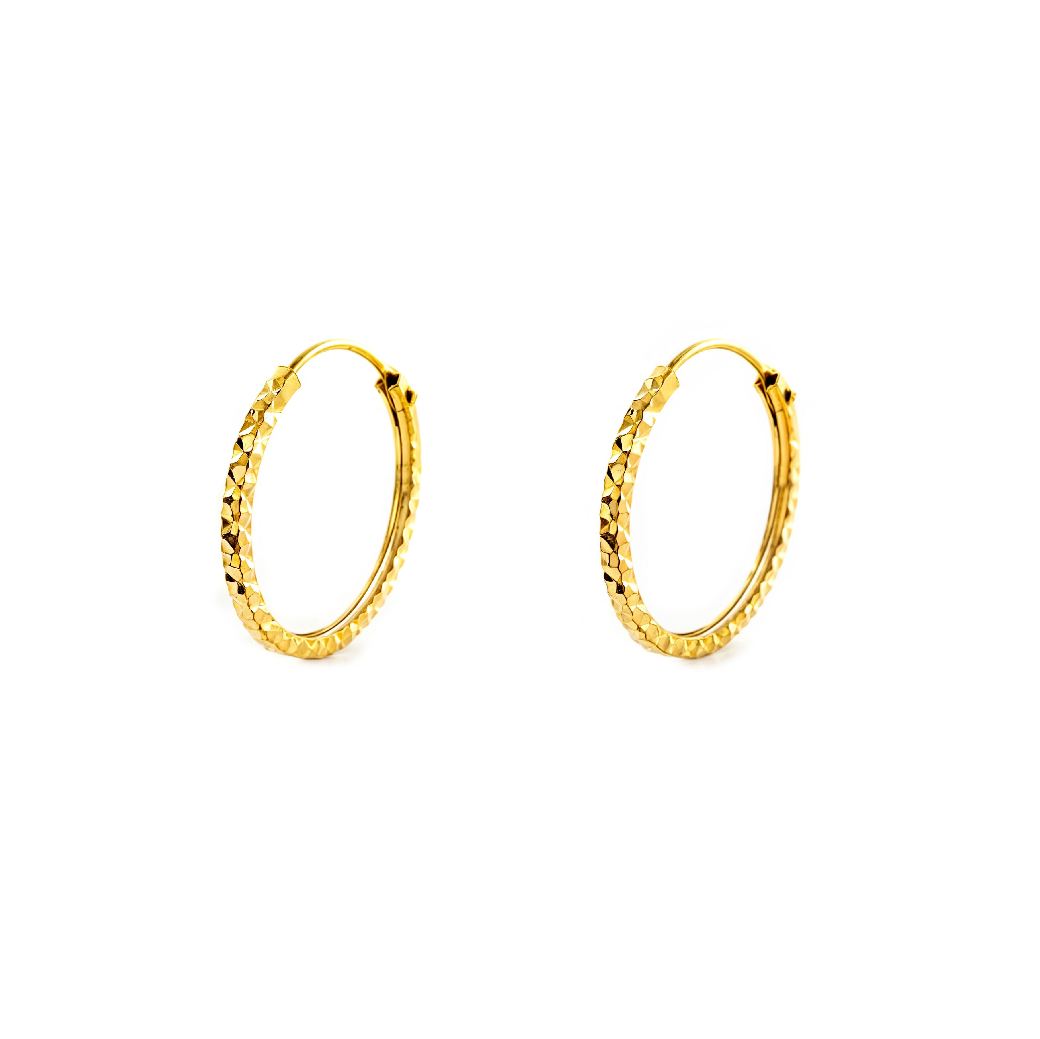 Pendientes Oro Amarillo 18K Aros Cuadrado Tallados 12 x 1,2 mm