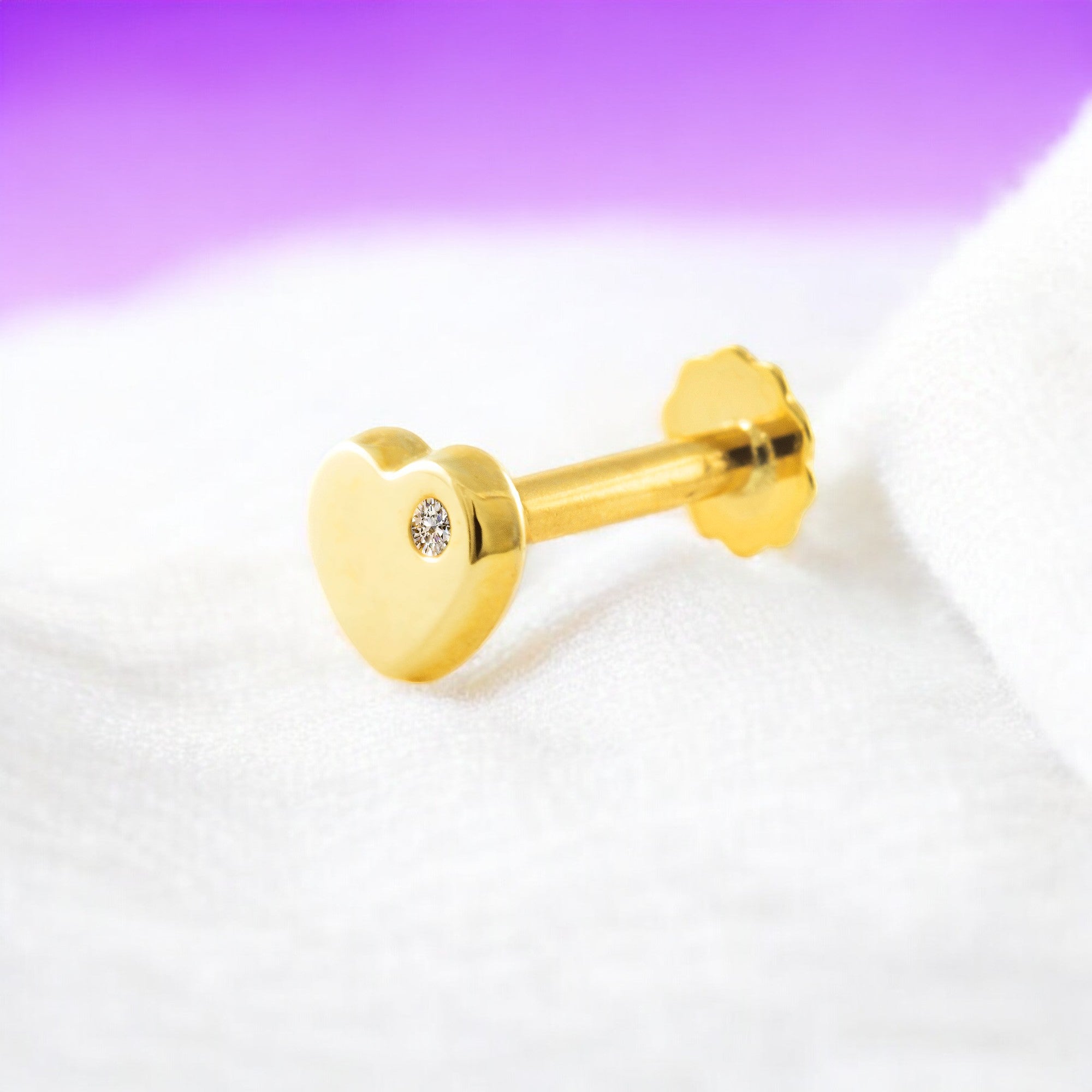 Piercing Oro Amarillo 9K Cartilago Corazón Circonitas Brillo