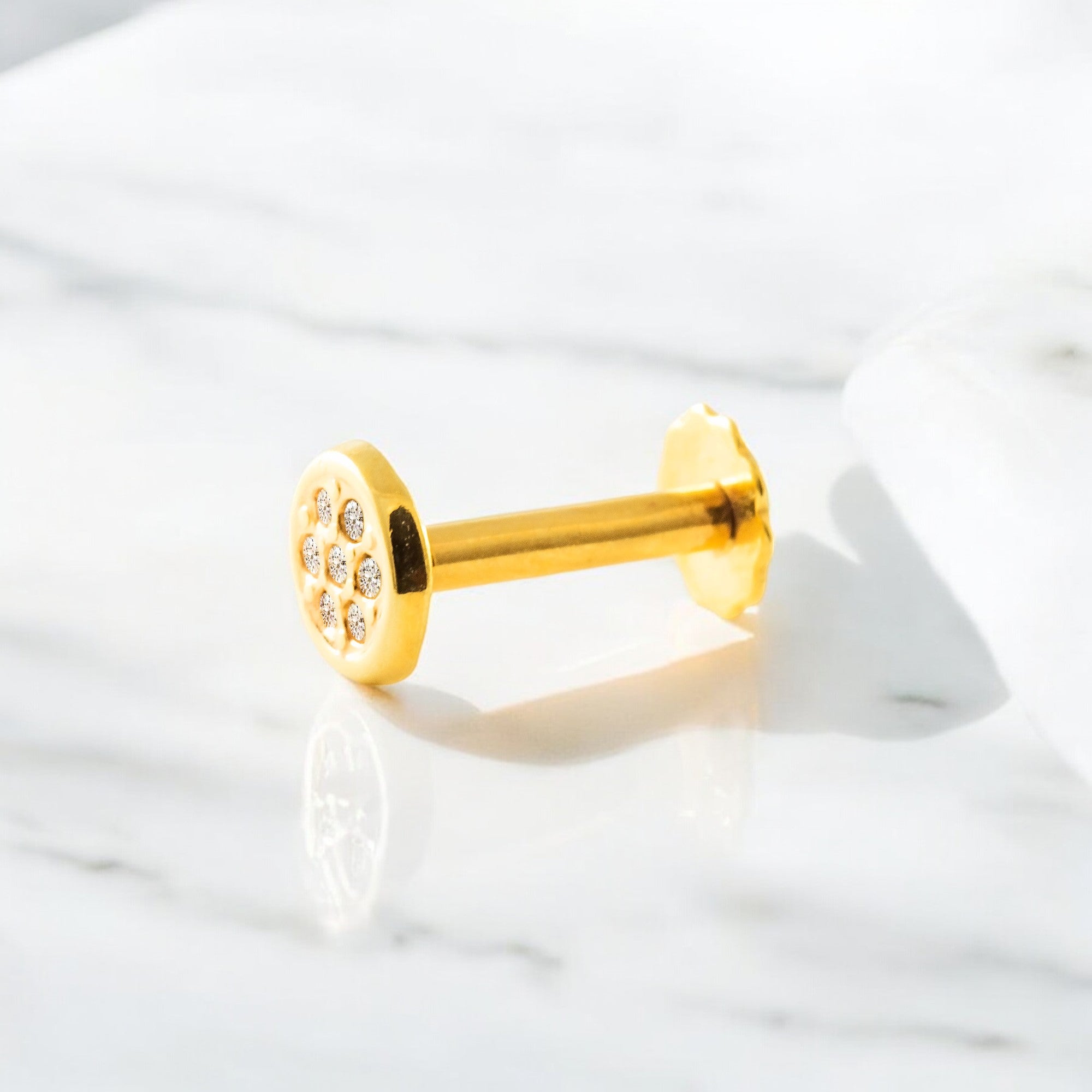 Piercing Oro Amarillo 9K Cartilago Redondo Circonitas Brillo