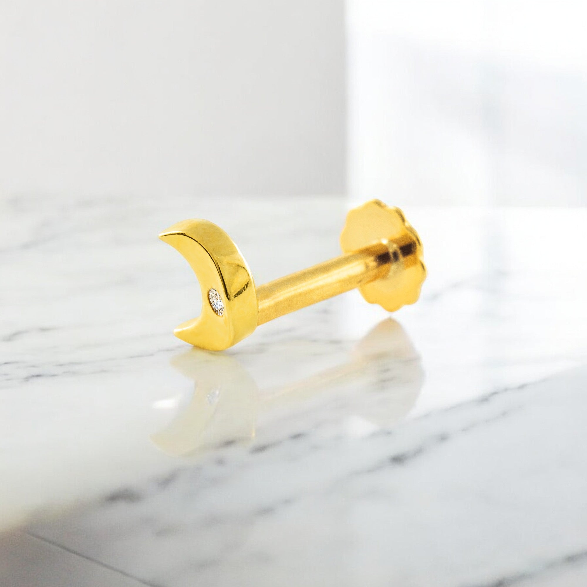 Piercing Oro Amarillo 9K Cartilago Luna Circonita Brillo