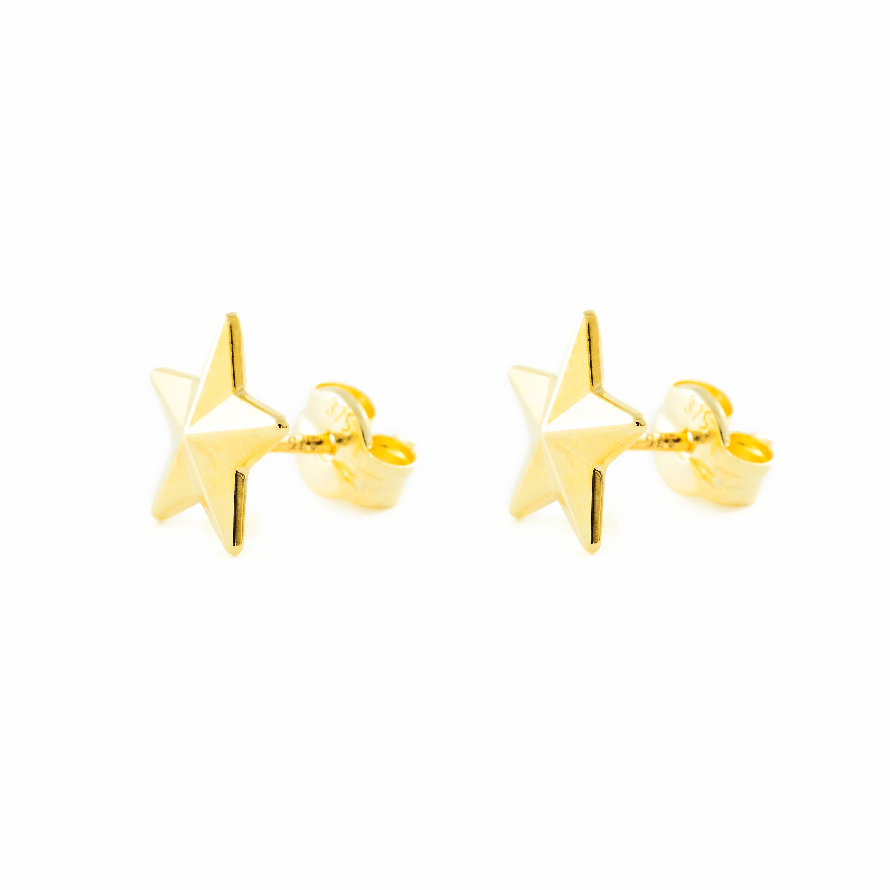 Pendientes oro amarillo Niña Estrella facetada en brillo