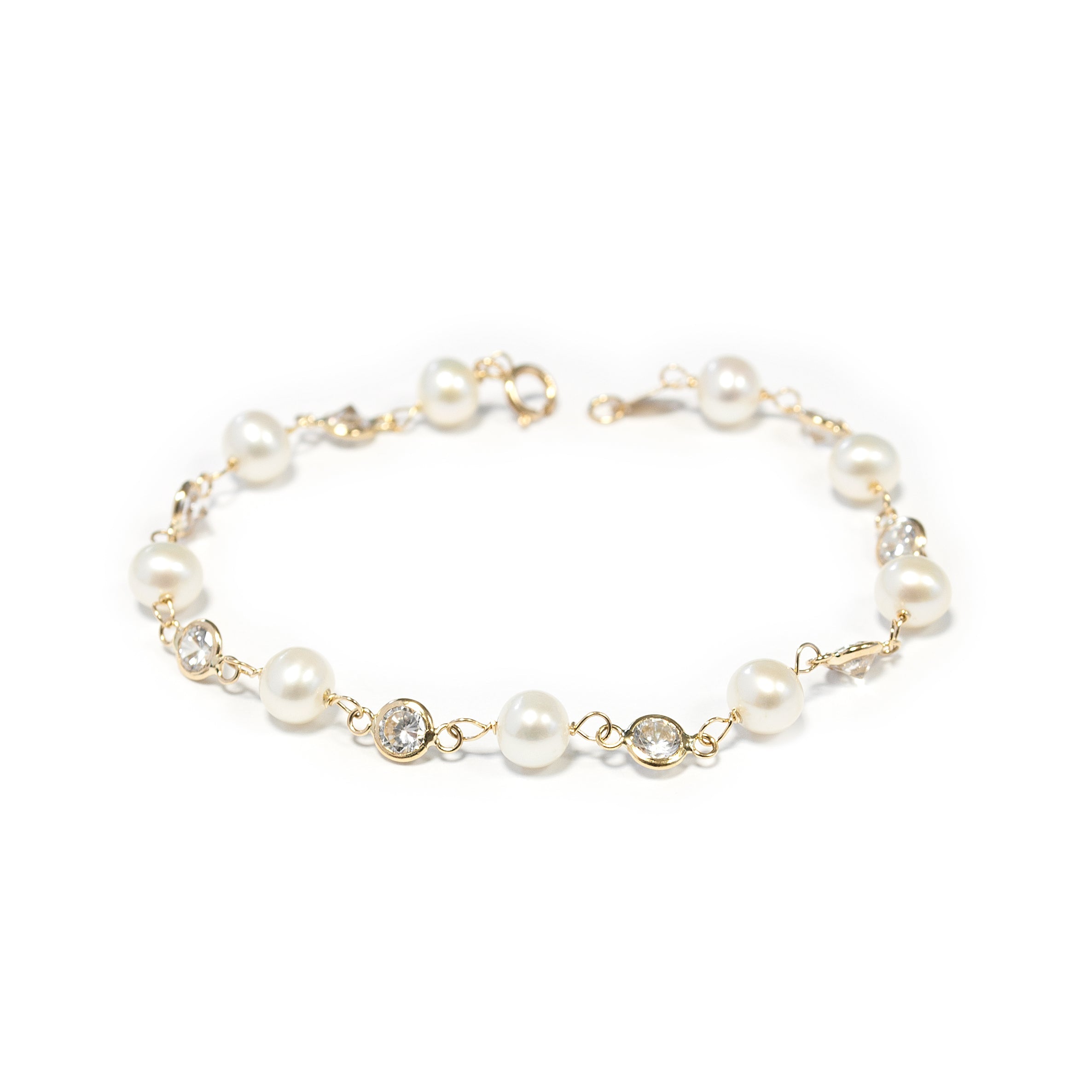 Girl's Bracelet 18K Yellow Gold Round Pearl 5.5 mm Shiny Zirconia Round Charms 17 cm