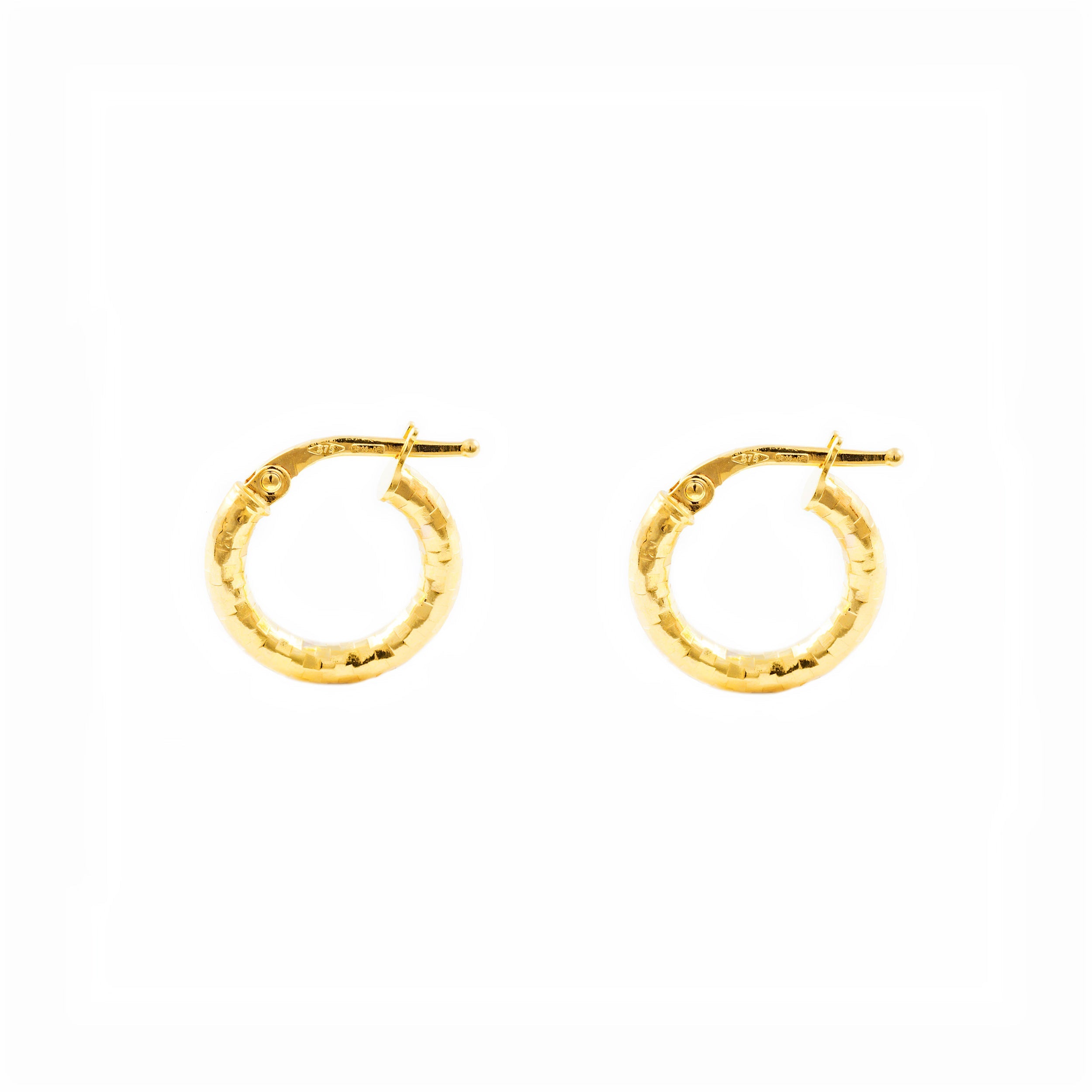 Pendientes Oro Aros facetados redondos 13.5x2.5 mm (9kts)