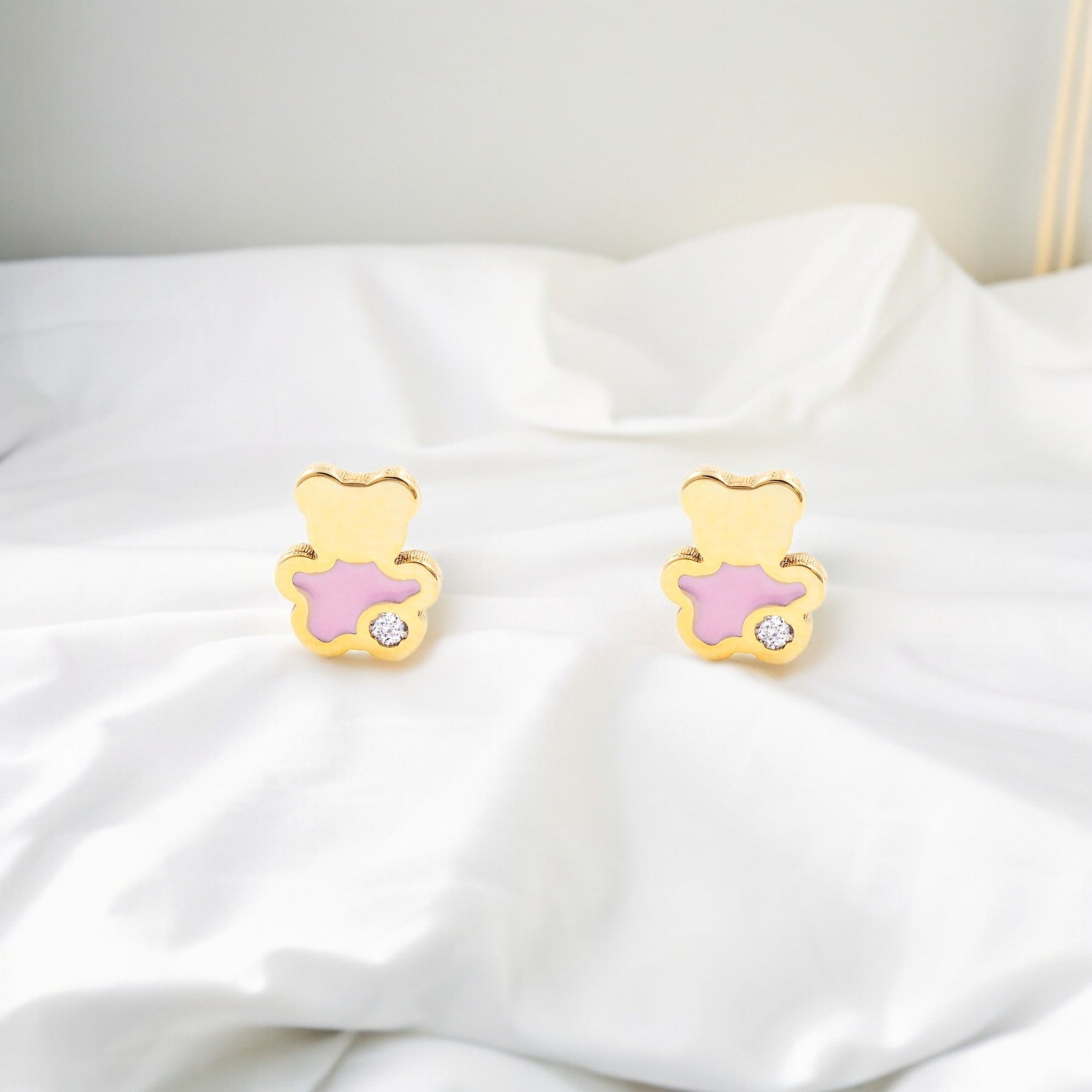 Pendientes Bebe-Niña Oro Amarillo 18K Oso Esmalte Rosa Circonita Brillo