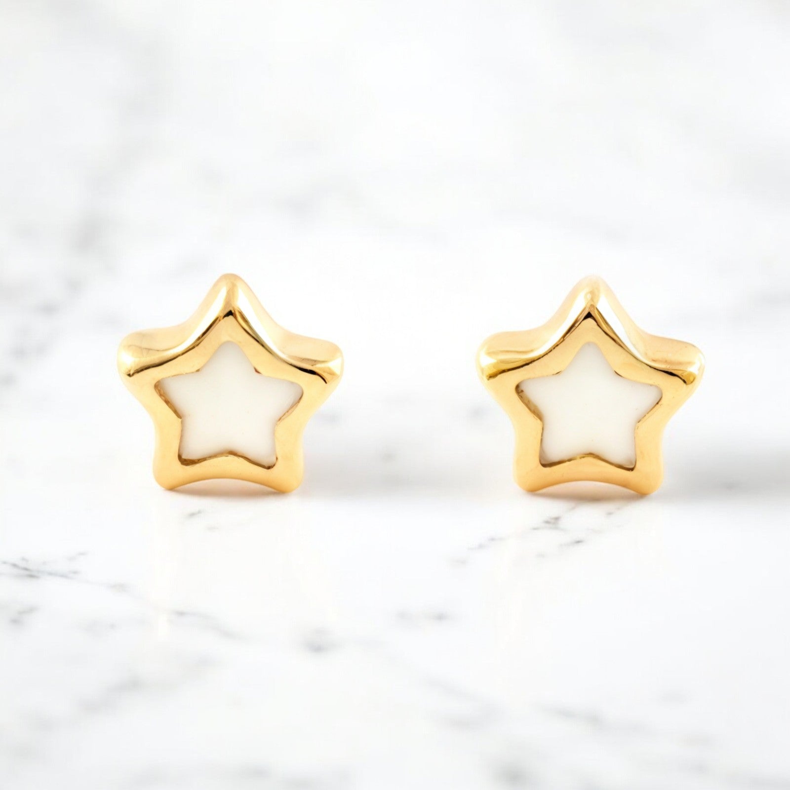 Pendientes Bebe-Niña Oro Amarillo 9K Nacar Estrella Brillo